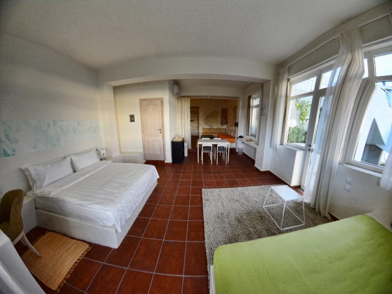 Filion Eco Hotel & Suites Nea Styra Buitenkant foto